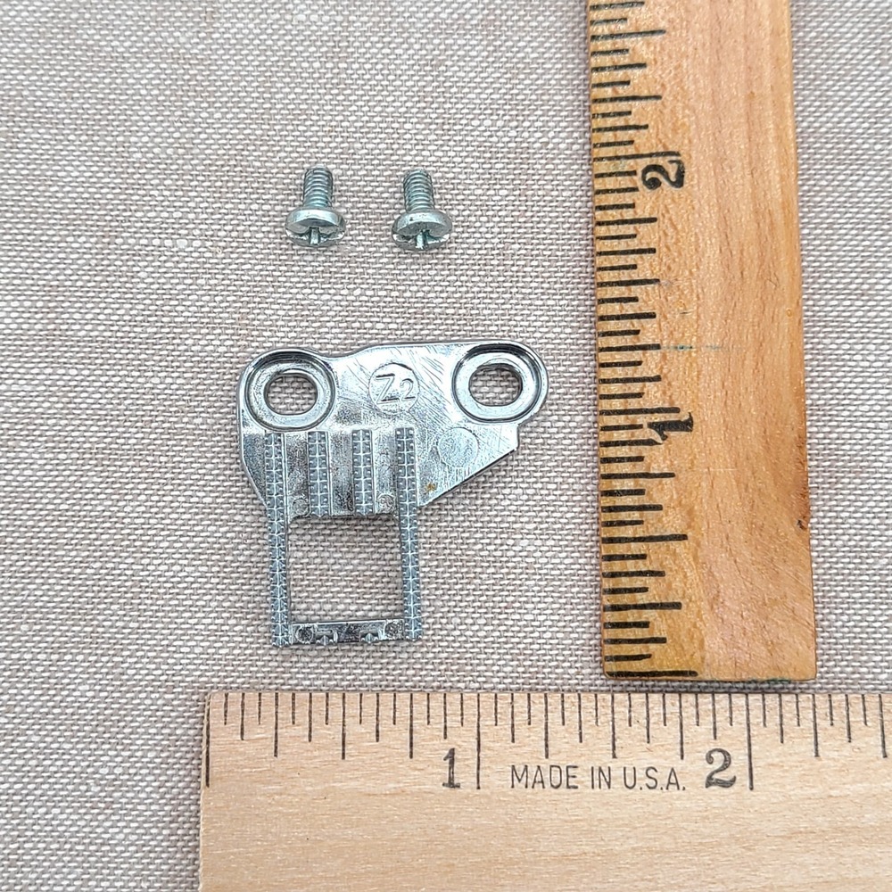 Brother XL-2230 Sewing Machine Replacement Part OEM: Feed Dog #XC491522